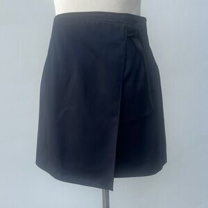 GENNY Vintage Y2K Italian 100% Wool Mini Wrap in Navy Italian 40 Size 4-6
